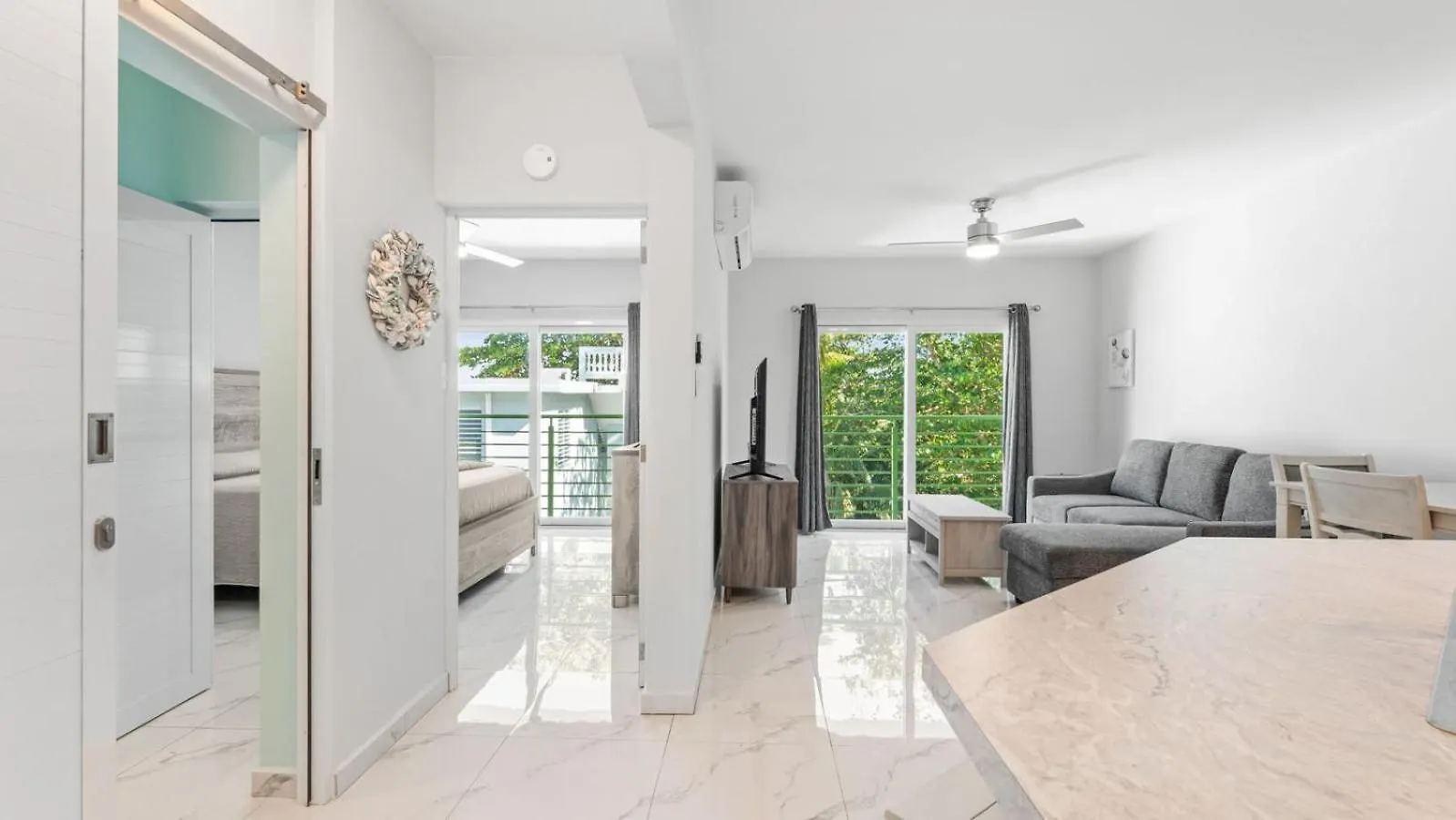 Casa Angelica Apt 202 Steps To Sandy Beach Rincon